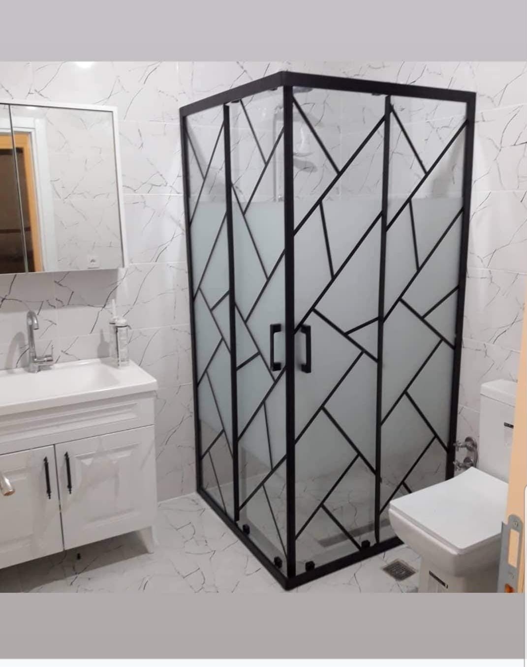 İnci Yapı Dekorasyon banyo dolabı ve lavabo çevresi yenilemesi 20